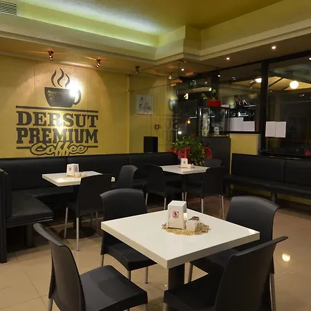 Oasi Hotel Hotel 3*
