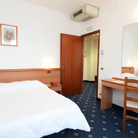 Oasi Hotel